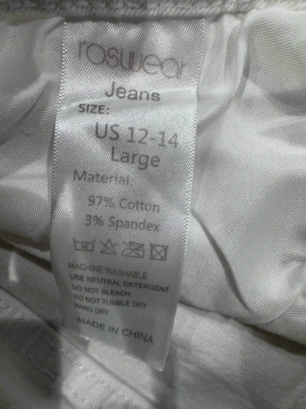 Roswear Women's Ripped Mid Rise Stretchy Denim Jeans Shorts white size Large